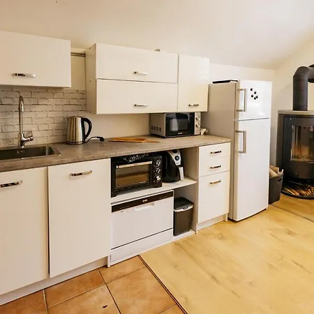 公寓 Mojstranka 莫斯特拉纳